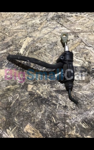 Главный цилиндр сцепления bmw e 90